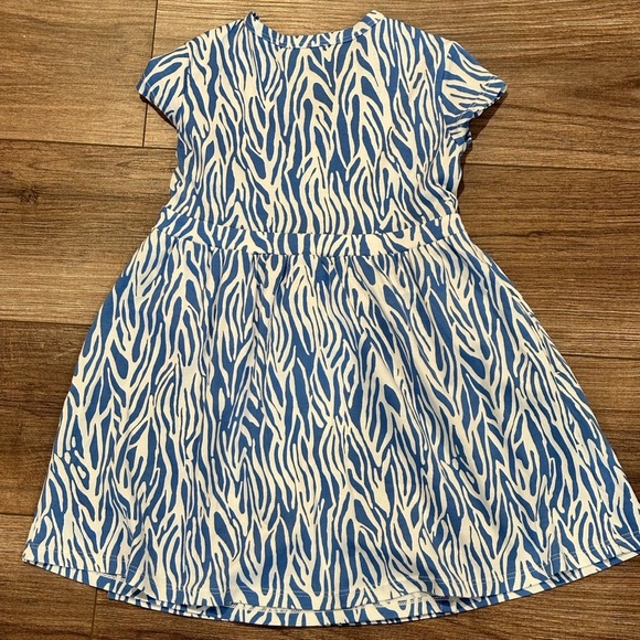 Diane Von Furstenberg Girls 4-5 Short Sleeve Twig Blue Wrap Dress - Picture 6 of 7